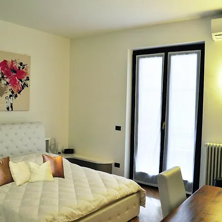 Rosa Bed & Breakfast *