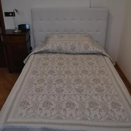 فندق مبيت وإفطار Rosa